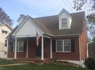 231 Thompson St, Staunton, VA 24401