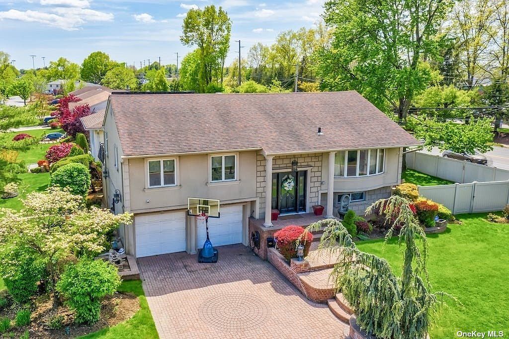 2 Holiday Gate, New Hyde Park, NY 11040 MLS 3477795 Zillow