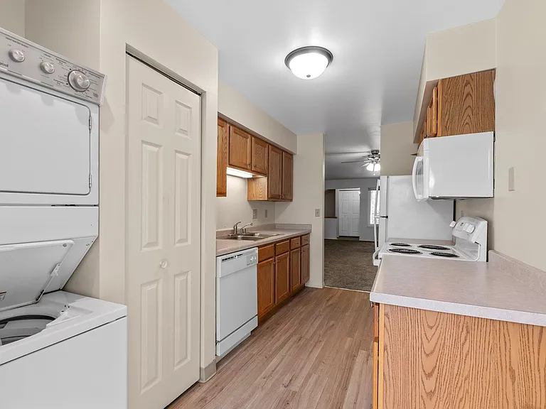 14755 W Hidden Creek Ct #8-14751 — Photo 8