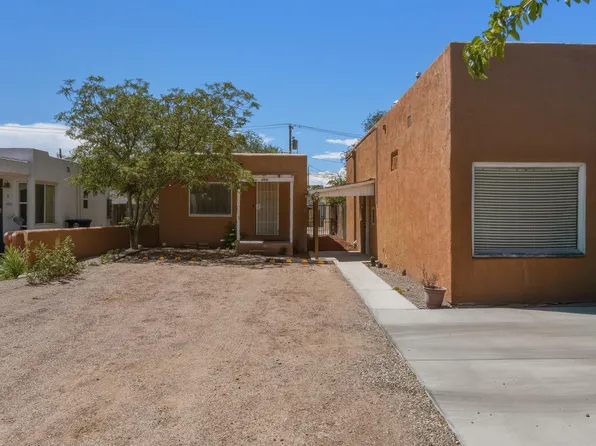 205 Stanford Dr SE, Albuquerque, NM 87106