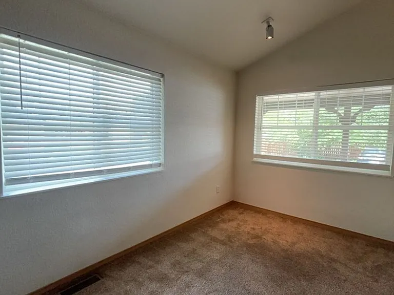 208 Bentley Park Loop — Photo 19