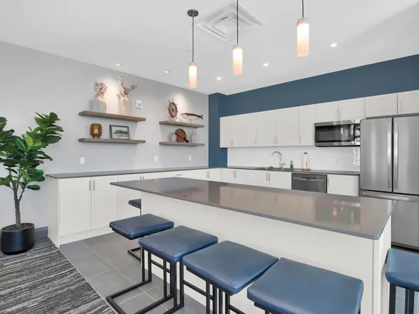 Old Mill Apartments III