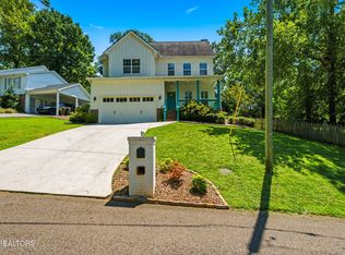 5810 Westover Dr, Knoxville, TN 37919