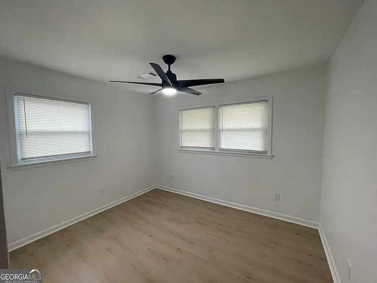 500 Hutchens Rd SE — Photo 35