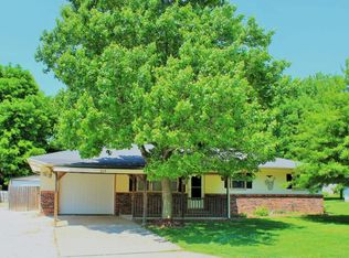 219 S Debbie Ave, Republic, MO 65738