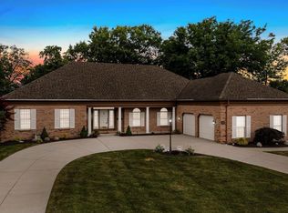 5517 Tunbridge Xing, Fort Wayne, IN 46815