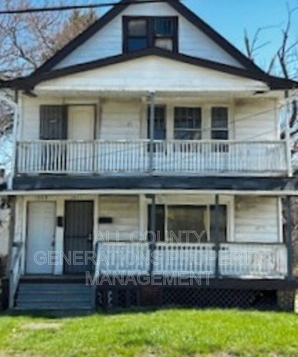 1st image of 1011 E 140th St #Up