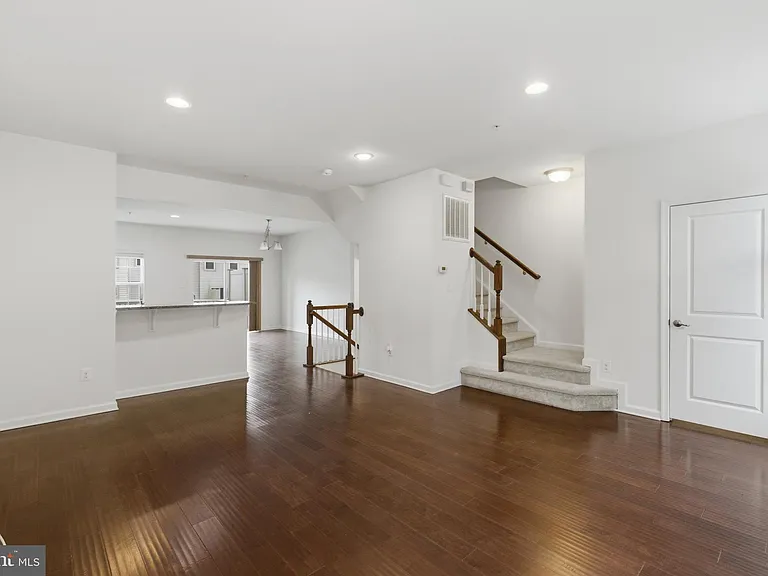 12191 Montreat Pl — Photo 6