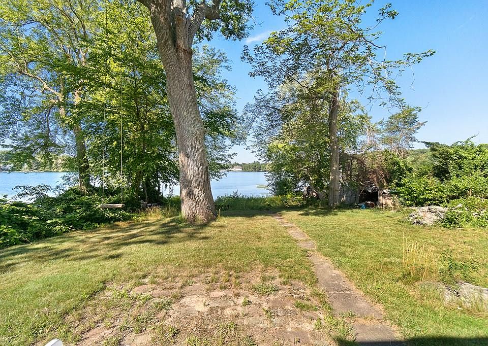 41 Taft Ave, Mendon, MA 01756 Zillow