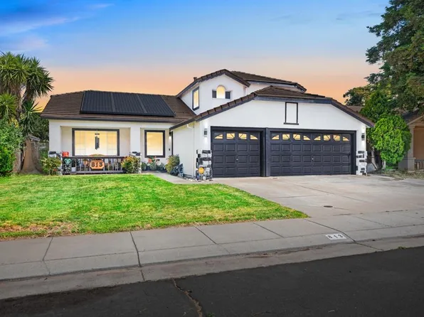 813 Sugar Pine Dr, Lathrop, CA 95330