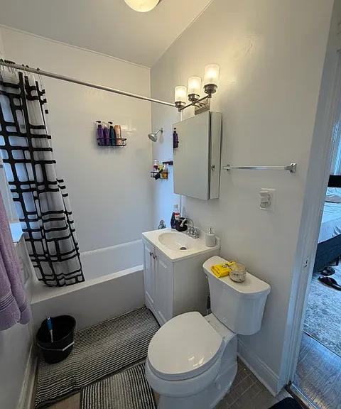 1742 W Touhy Ave #3N — Photo 11