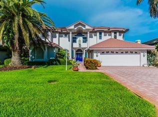 961 Landmark Cir S, Tierra Verde, FL 33715