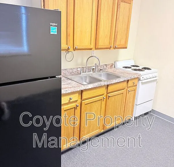 100 E Broadway St #3 — Photo 2