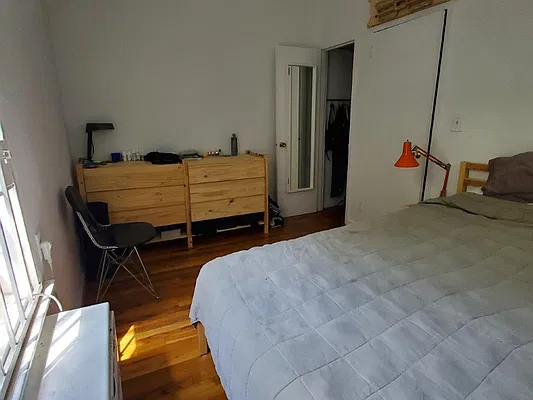 Rented by CNYC Apartments | media 32