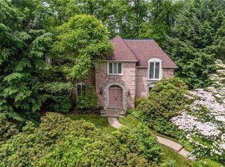 246 Sheryl Ln, Pittsburgh, PA 15221