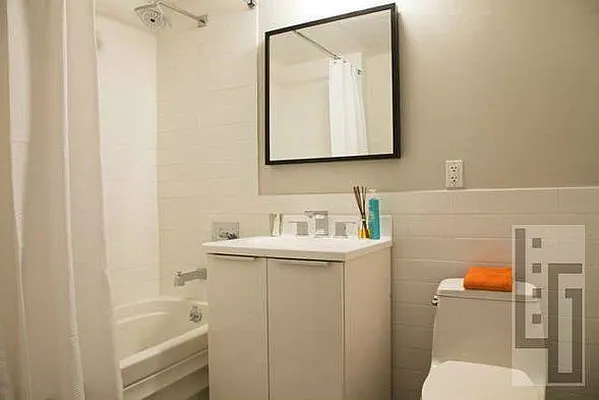 Rented by Loom Group | media 2