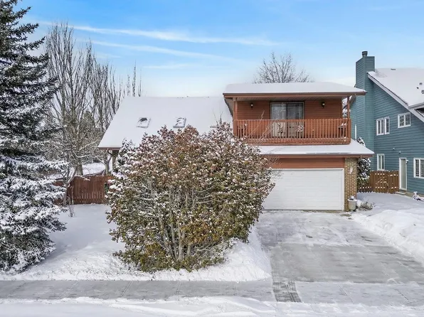 5604 174th St NW, Edmonton, AB T6M 1J1