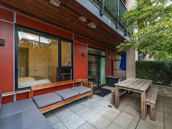 621 Regan Ave #109, Coquitlam, BC V3J 0K1