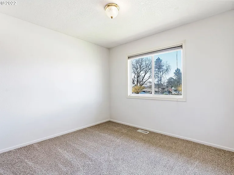 13112 SW 62nd Ave — Photo 17