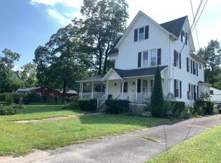 19 Fleetwood Ave, Bethel, CT 06801