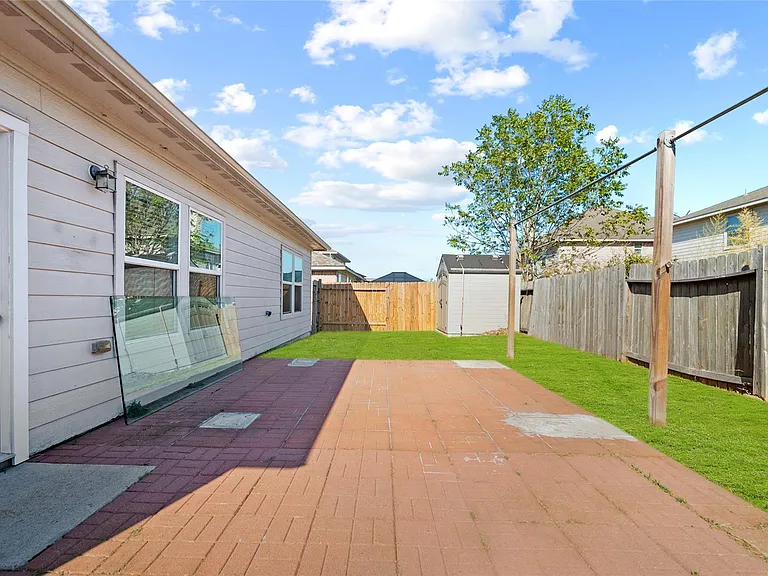6439 Brimridge Ln — Photo 27