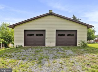 2211 Koontztown Rd, Falling Waters, WV 25419