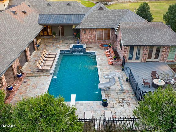 2nd image of 113 Grand Cypress Creek Dr