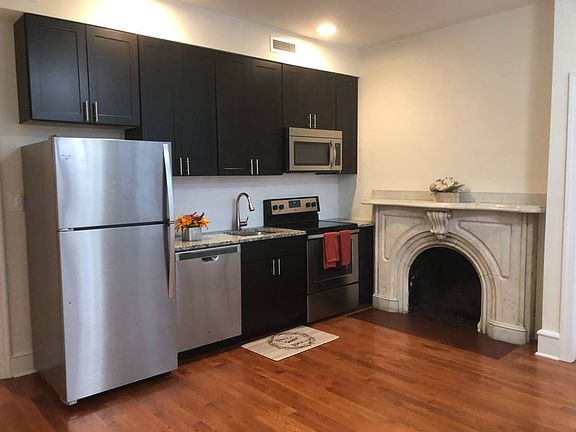 #3R: 1BR/1BA for $1995