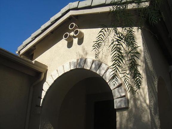 4th image of 708 Grassy Meadow Dr