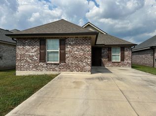 1409 Laban Ave, Houma, LA 70363