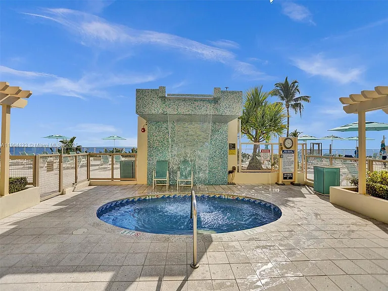 2501 S Ocean Dr #505 — Photo 37