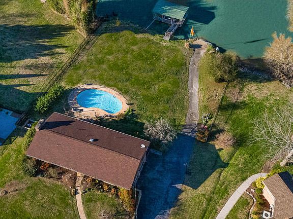 4th image of 1611 River Shores Dr