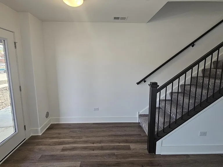 6429 Main St #0 — Photo 6