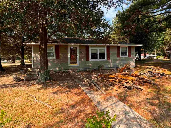410 Center St, Humnoke, AR 72072