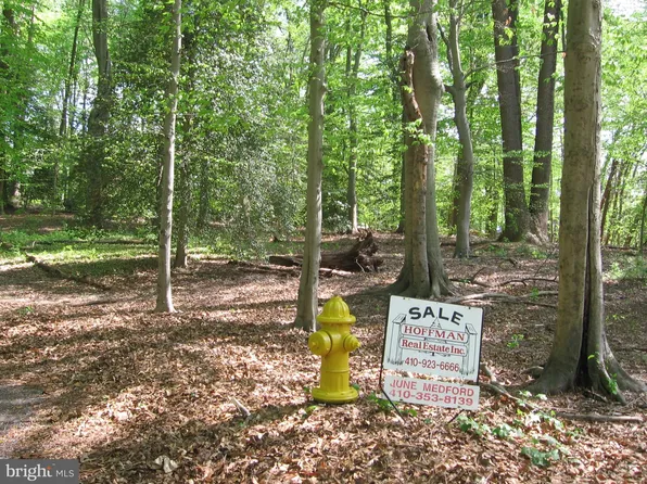 2477 Lee St, Gambrills, MD 21054