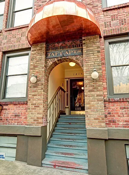 1215 E Spring St — Photo 2
