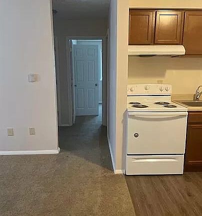 2nd image of 1306 Silver St #11316319