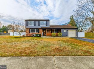 17 Dunham Loop, Berlin, NJ 08009