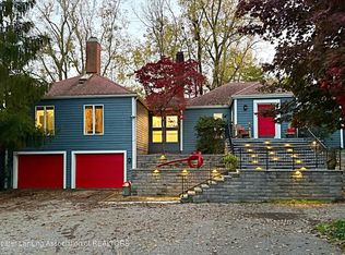 9300 Lookout Point Dr, Laingsburg, MI 48848