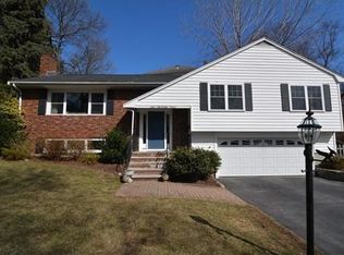 10 Wickham Rd, Winchester, MA 01890