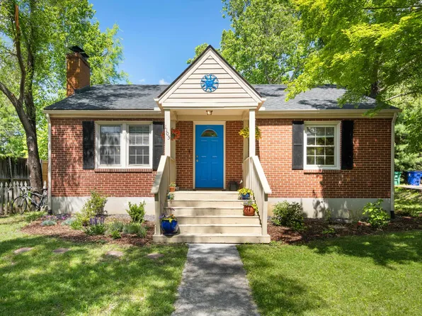 1105 Kentwood Dr, Blacksburg, VA 24060