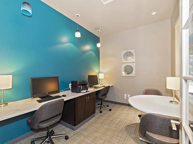 Austin Park Apartments — Photo 12