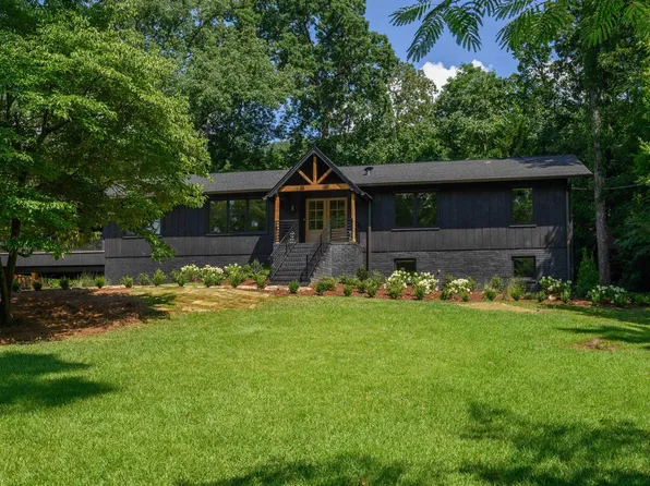 1859 Lake Ridge Rd, Birmingham, AL 35216