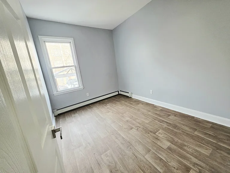 130 Grant Ave #1 — Photo 11