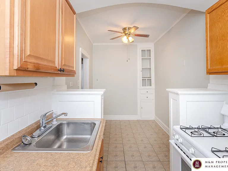Lexington Oak Park, LLC — Photo 31