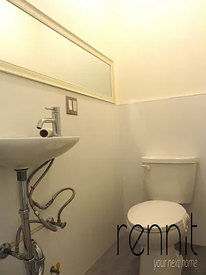 Rented by Rennit Inc. | media 40