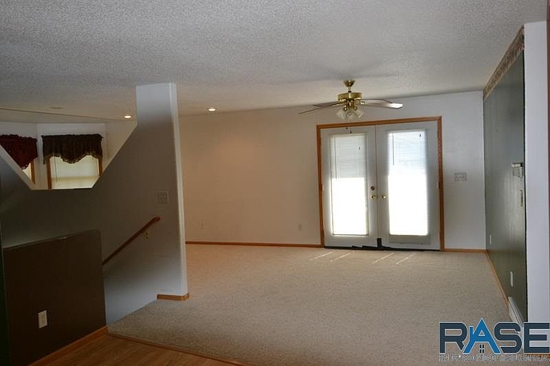 503 Anderson St, Alcester, SD 57001 Zillow