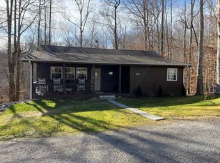 124 Seminole Ln, Byrdstown, TN 38549