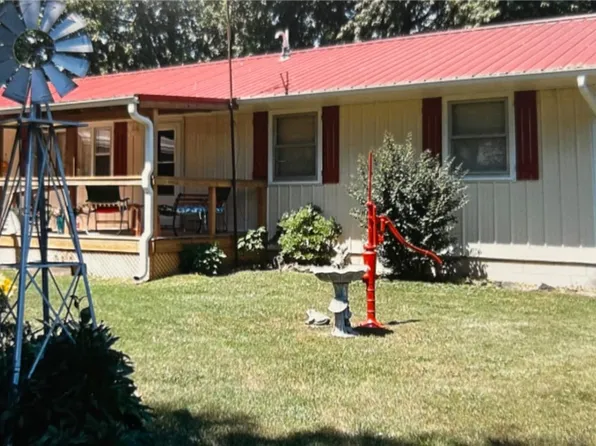 28155 Skaggs St, Seligman, MO 65745