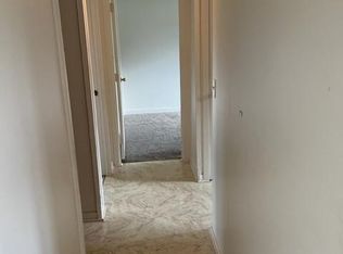 28 Quincy Ct #30, Groton, CT 06340